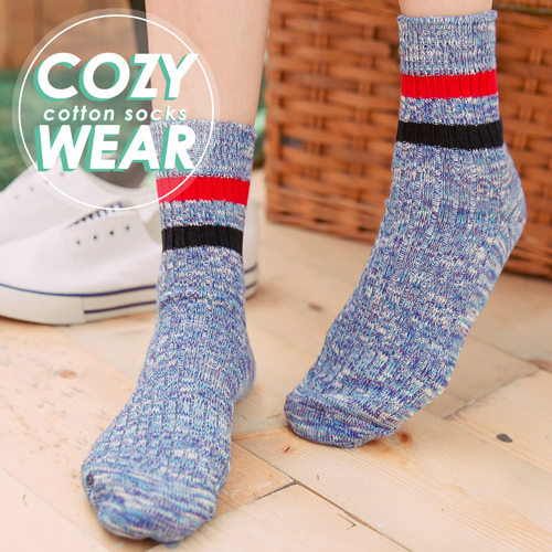 蒂巴蕾 COZY WEAR 雙針棉襪-美式經典水藍