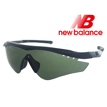 【New Balance】包覆型運動太陽眼鏡-加大版-鏡腳防滑設計(NB8048-C01)