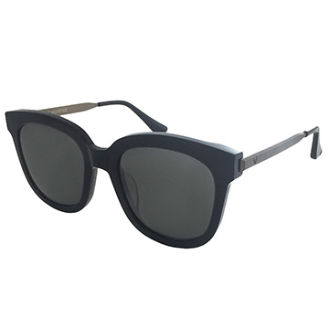 【GENTLE MONSTER 太陽眼鏡】ABSENTE C01GUN-明星配戴款-時尚大框墨鏡(#黑 槍色/蔡司灰鏡面)