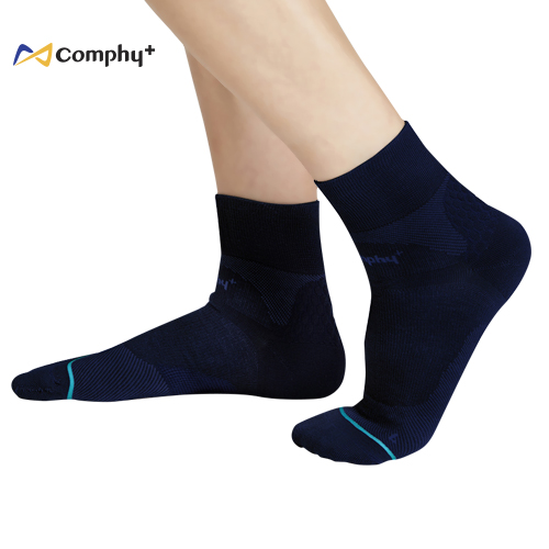 【COMPHY+】抑菌 除臭 運動透氣襪 3 雙組 M 號（深藍）深藍
