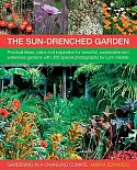 Gardening in a Changing Climate: Inspirational and Practical Ideas for Creating Sustainable, Waterwise and Dry Gardens, With Pro