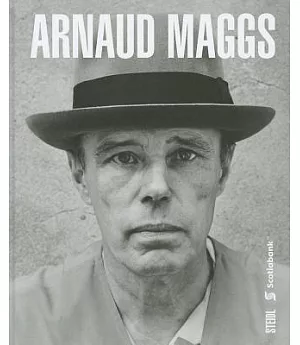 Arnaud Maggs