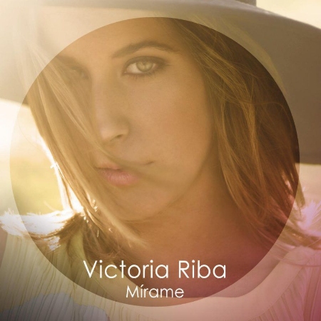 Victoria Riba / Mírame