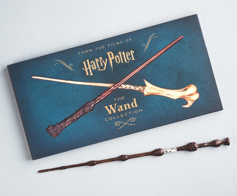 哈利波特魔杖禮盒組(接骨木魔杖+魔杖特輯)Harry Potter: The Wand Collection Gift Set